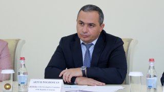 Քննչական կոմիտեի նախագահ Արթուր Պողոսյանն ընդունել է Հայաստանում ԵԽ գրասենյակի ղեկավարին